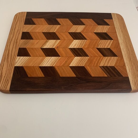 Cutting Board Walnut / Oak / Cherry Hardwoods Hand Crafted Reversible - Picture 5 of 10